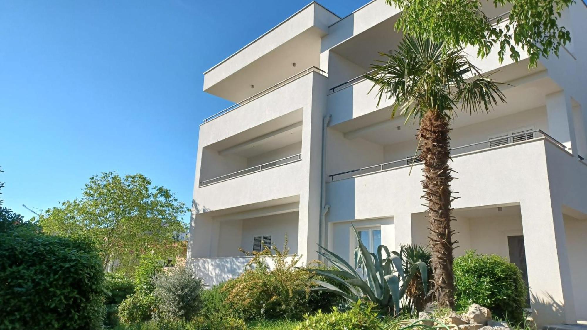 Apartments Daria Đảo Krk Ngoại thất bức ảnh