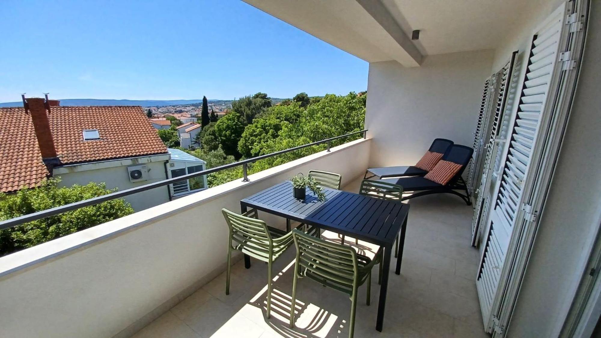 Apartments Daria Đảo Krk Ngoại thất bức ảnh